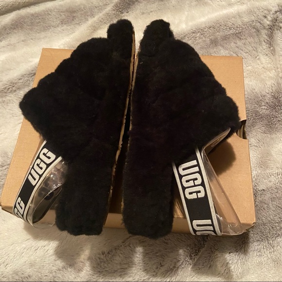 UGG fluff yeah slide size 6 black - Picture 3 of 6